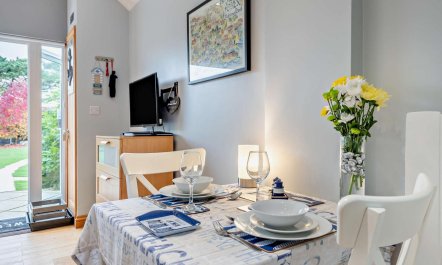 1 Bed in Lymington 3