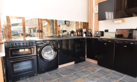 2 Bed in Dorchester 5