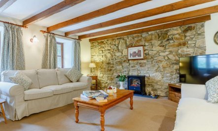 2 Bed in St. Austell 1