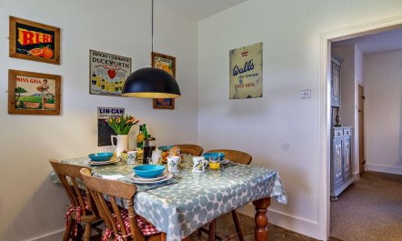 2 Bed in Shereford 6