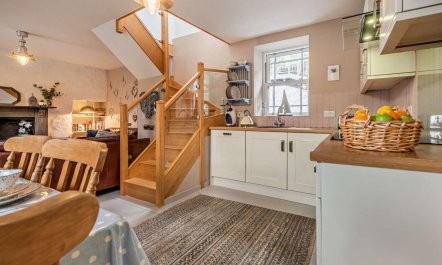 2 Bed in Milford Haven