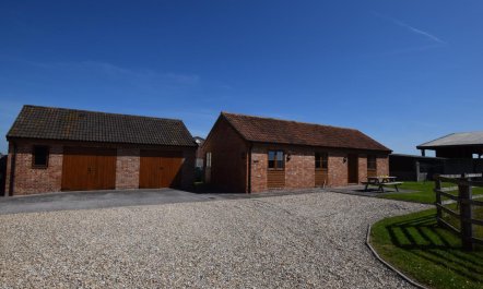 2 Bed in Highbridge 1