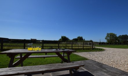 2 Bed in Highbridge 2