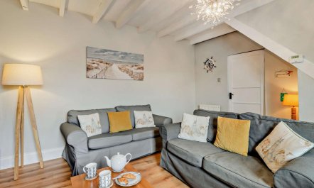 2 Bed in Seahouses 2