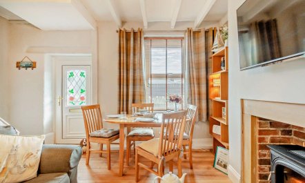 2 Bed in Seahouses 3