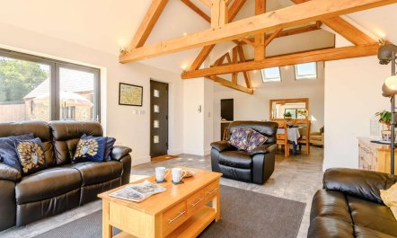 2 Bed in Warminster 2