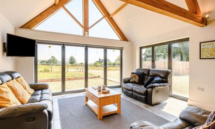 2 Bed in Warminster 1