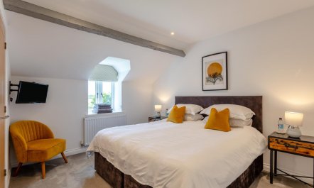 4 Bed in Torrington 3