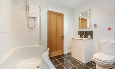 4 Bed in Caernarfon 9