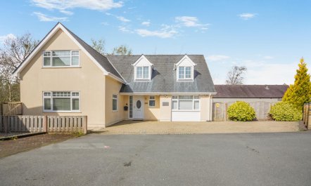 4 Bed in Caernarfon 1