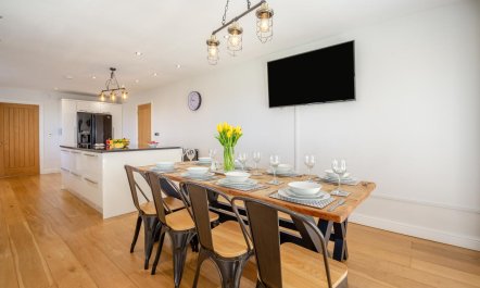 4 Bed in Caernarfon 3