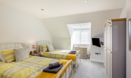4 Bed in Caernarfon 6