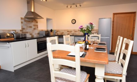 2 Bed in Harrogate 1