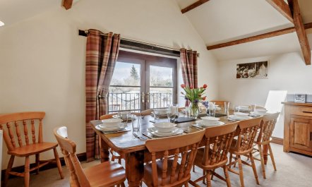 4 Bed in Launceston 4
