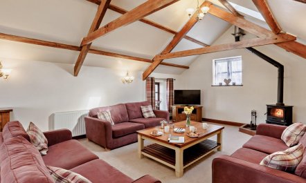 4 Bed in Launceston 3