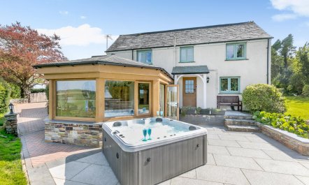 4 Bed in Bude