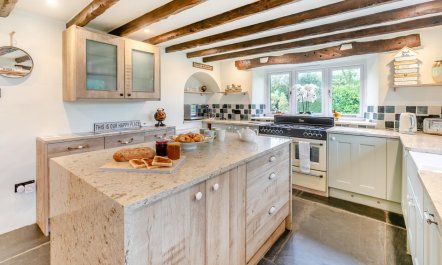 4 Bed in Bude 8