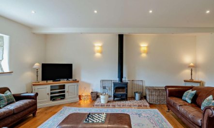 3 Bed in Melbury Abbas 6