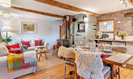 2 Bed in Abergavenny 6