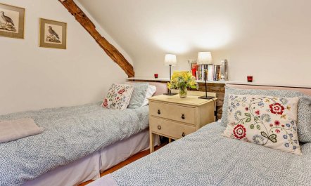 2 Bed in Abergavenny 9