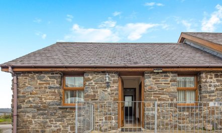 2 Bed in Aberystwyth