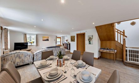 3 Bed in Arthog 4