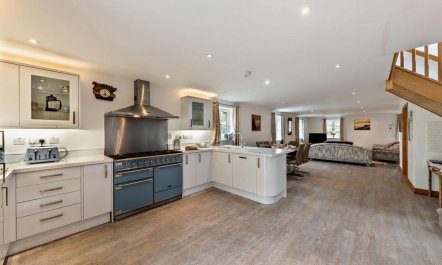 3 Bed in Arthog 1
