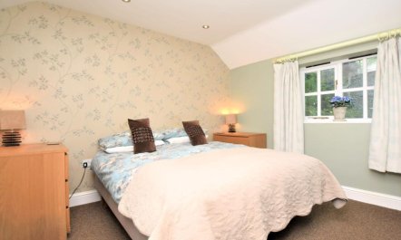 1 Bed in Holt 9