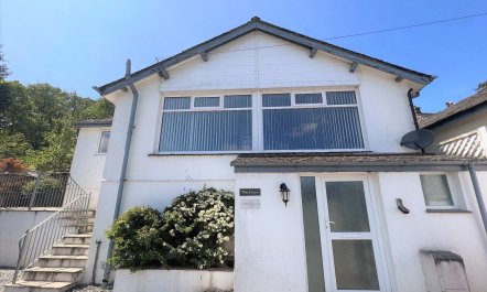 4 Bed in Roger Ground 0