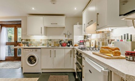 1 Bed in Tavistock 6