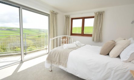 5 Bed in Bude 8