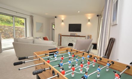 5 Bed in Bude 3