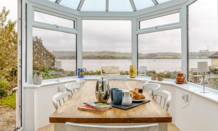 4 Bed in Yelverton 1