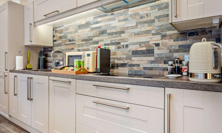 1 Bed in Abergavenny 8