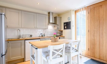 3 Bed in Toftrees 7