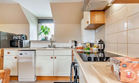 2 Bed in Cosheston 5