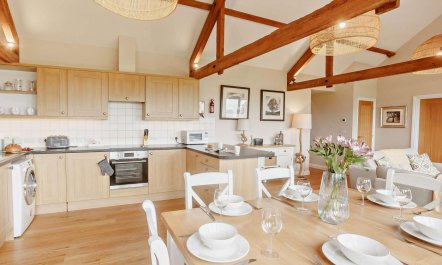 3 Bed in Launceston 3