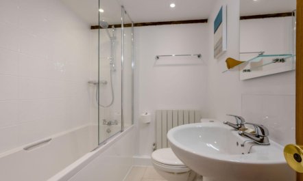 3 Bed in Wareham 9