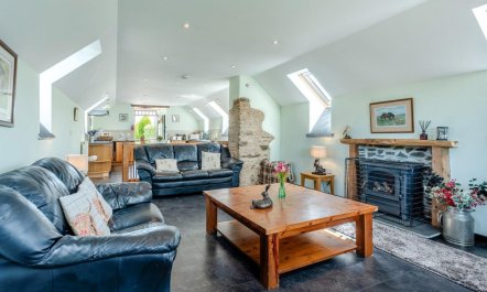 2 Bed in Challacombe 4