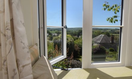 4 Bed in Dorchester 7