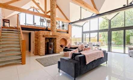 4 Bed in Wimborne 3