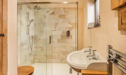 3 Bed in Cranbrook 9