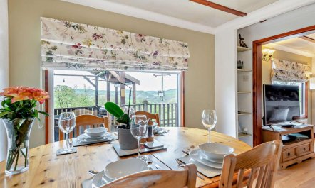 2 Bed in Leek 6