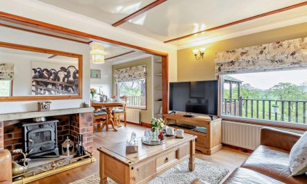 2 Bed in Leek 1