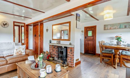 2 Bed in Leek 4