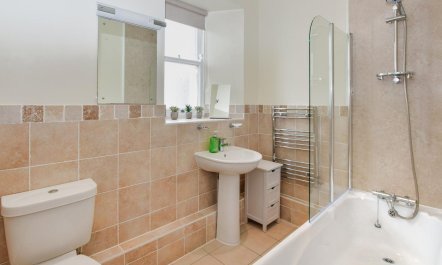 1 Bed in Tenby 6