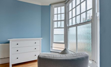 1 Bed in Tenby 9