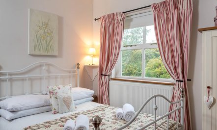 1 Bed in Brecon 5