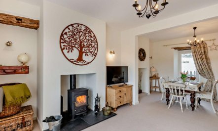 2 Bed in Grange-over-sands