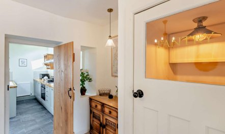 2 Bed in Grange-over-sands 7